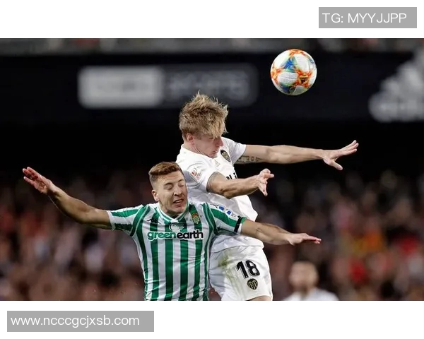 足球明星神手盘点那些令人惊叹的扑救与进球瞬间 足球明星神手盘点那些令人惊叹的扑救与进球瞬间