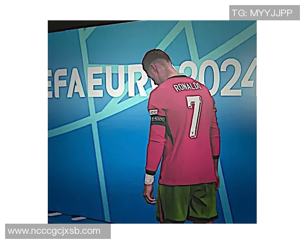 足球明星漫画头像创意设计灵感以C罗为主题的艺术表现探索 足球明星漫画头像创意设计灵感以C罗为主题的艺术表现探索