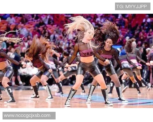 足球明星的超美女友揭密她们背后的爱情故事与生活点滴