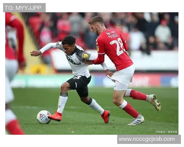 米尔顿凯恩斯与查尔顿的激烈对决展现英格兰足球的魅力与竞争精神